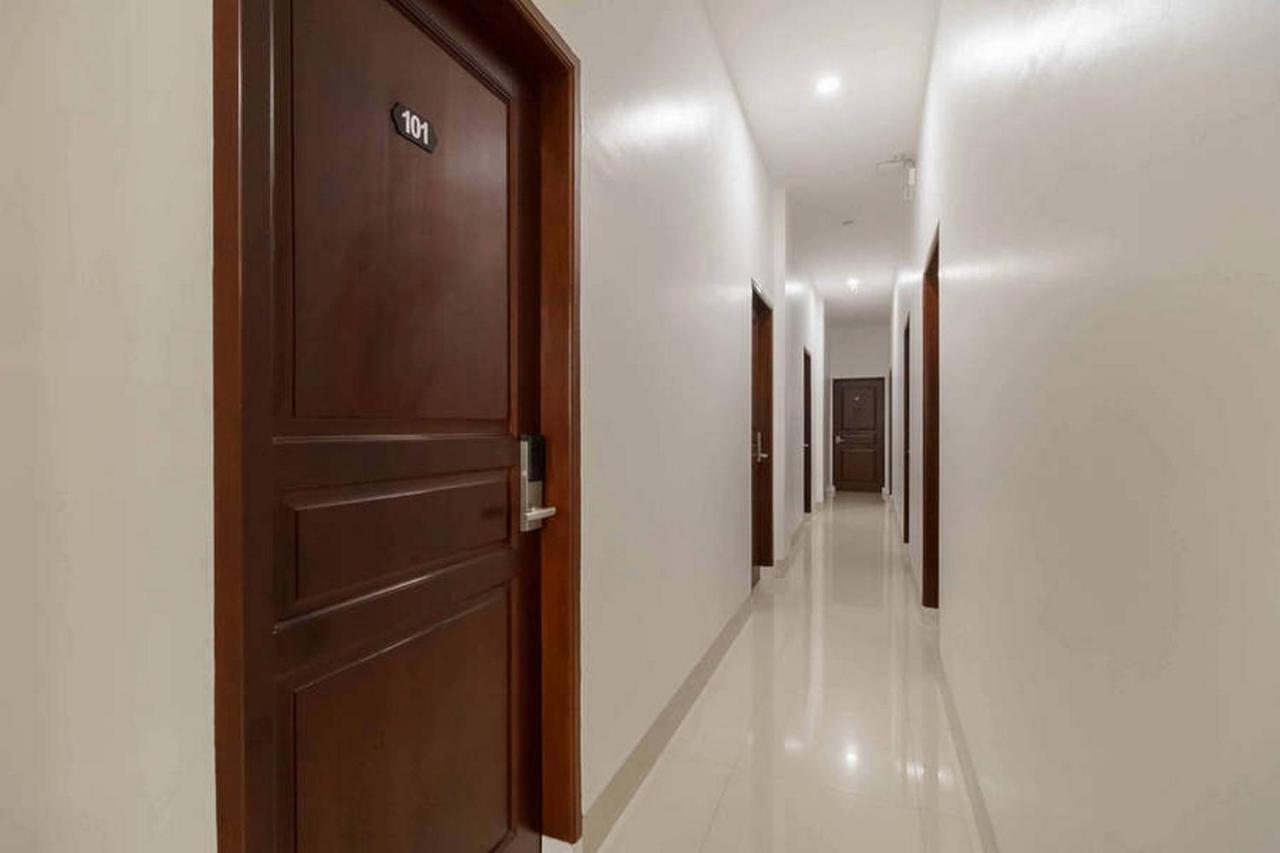 Reddoorz At Seindo Hotel Medan Sunggal Esterno foto