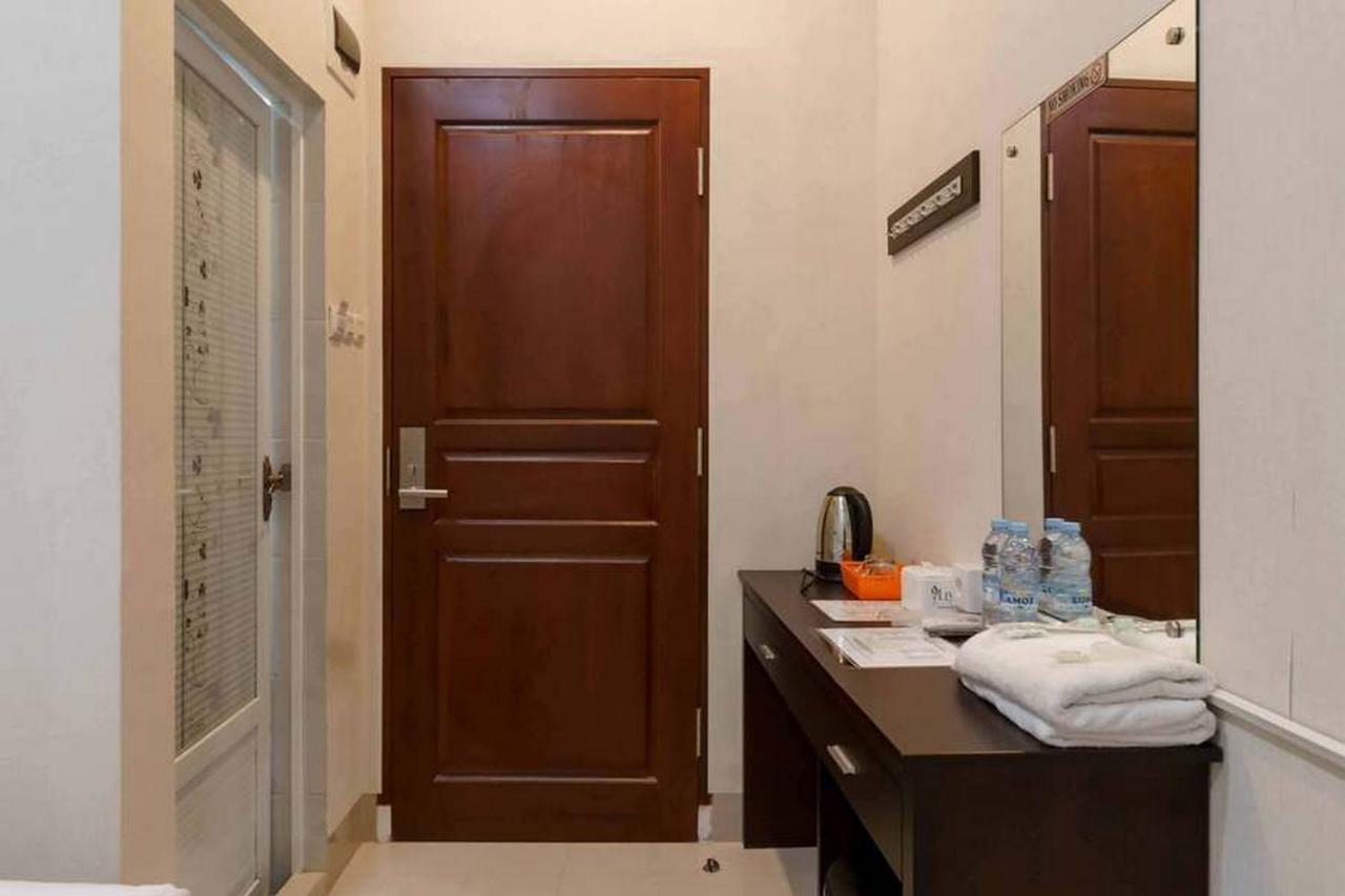 Reddoorz At Seindo Hotel Medan Sunggal Esterno foto
